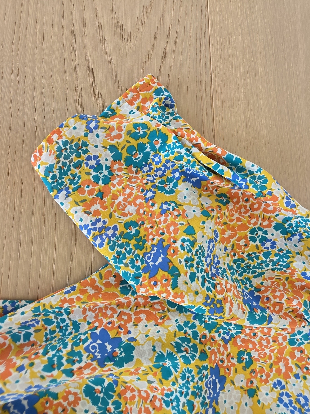 Melloday Women's Floral V-Neck Puff Sleeve Top - Yellow Multi Color Maxi Dress - Picture 4 of 14